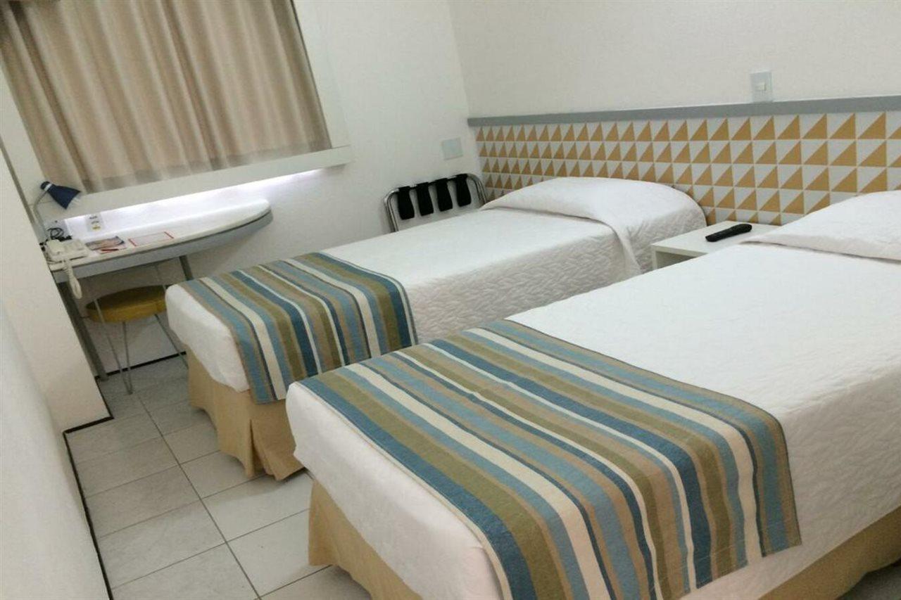 Ibis Budget Сальвадор Экстерьер фото