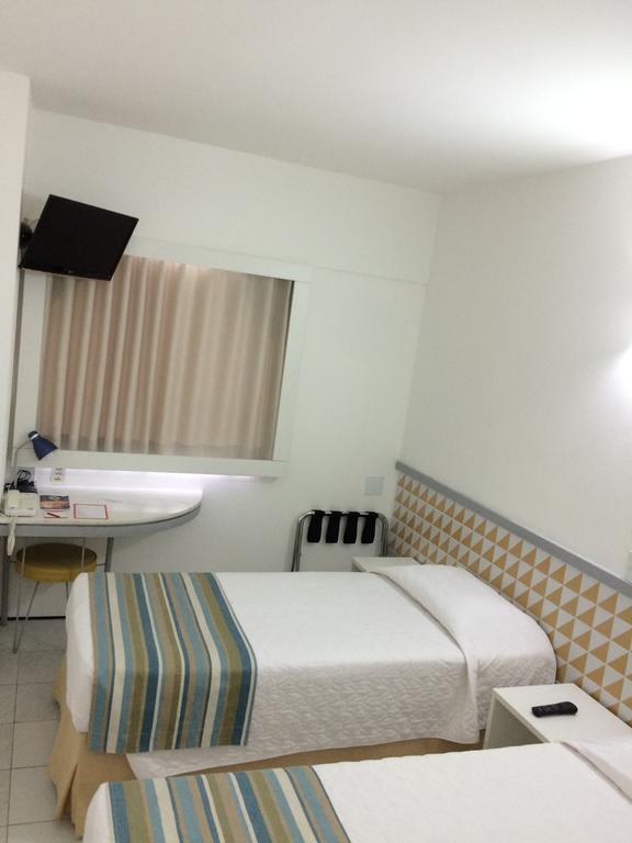 Ibis Budget Сальвадор Экстерьер фото
